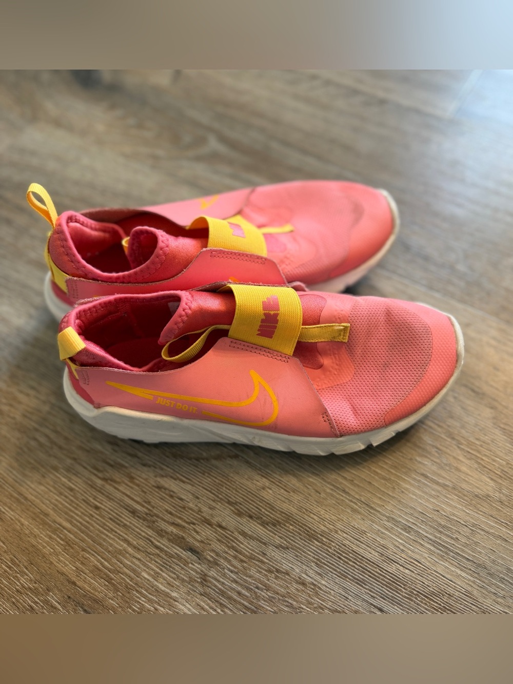 Nike kids shoes